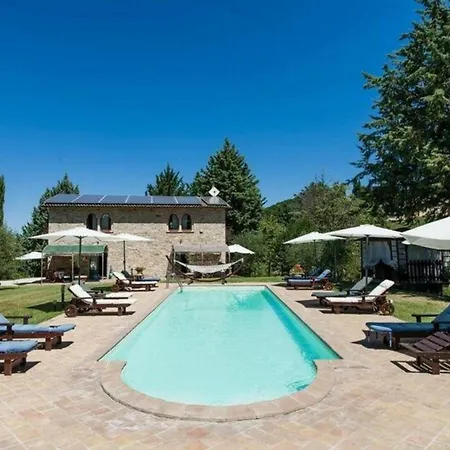 Hotel Ferienhaus Mit Privatpool Fuer 14 Personen Ca 240 Qm In Ramazzano-le Pulci, Trasimenischer See