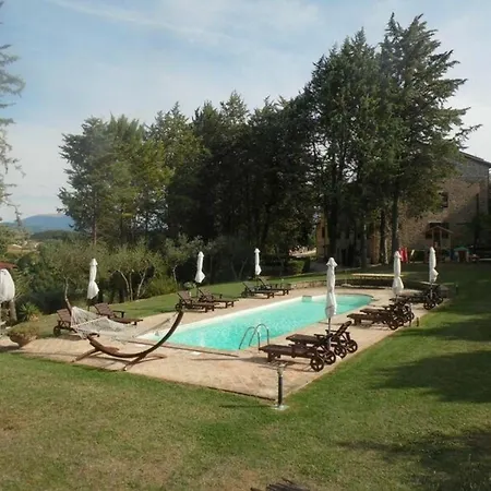 Hotel Ferienhaus Mit Privatpool Fuer 14 Personen Ca 240 Qm In Ramazzano-le Pulci, Trasimenischer See *