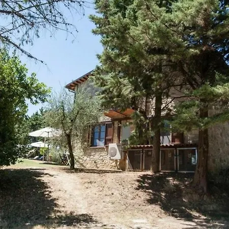 Ferienhaus Mit Privatpool Fuer 14 Personen Ca 240 Qm In Ramazzano-le Pulci, Trasimenischer See Отель